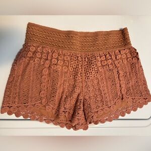 Rewind Lace Overlay Clay Color Short Shorts Women’s Size Large